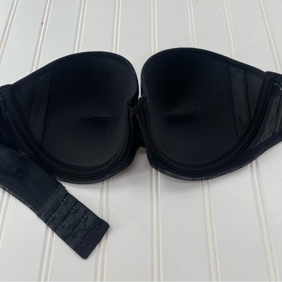 Chantelle Black Minimalist Romanric Strapless Push Up Bra Size 32C - Picture 8 of 9